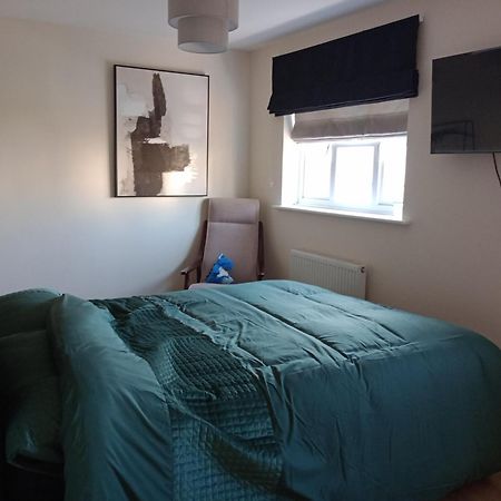 ホーンジー Upstairs At Pebble Point Bed & Breakfast エクステリア 写真