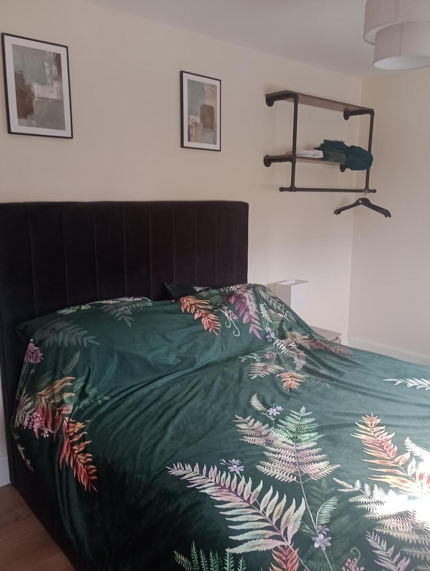 ホーンジー Upstairs At Pebble Point Bed & Breakfast エクステリア 写真